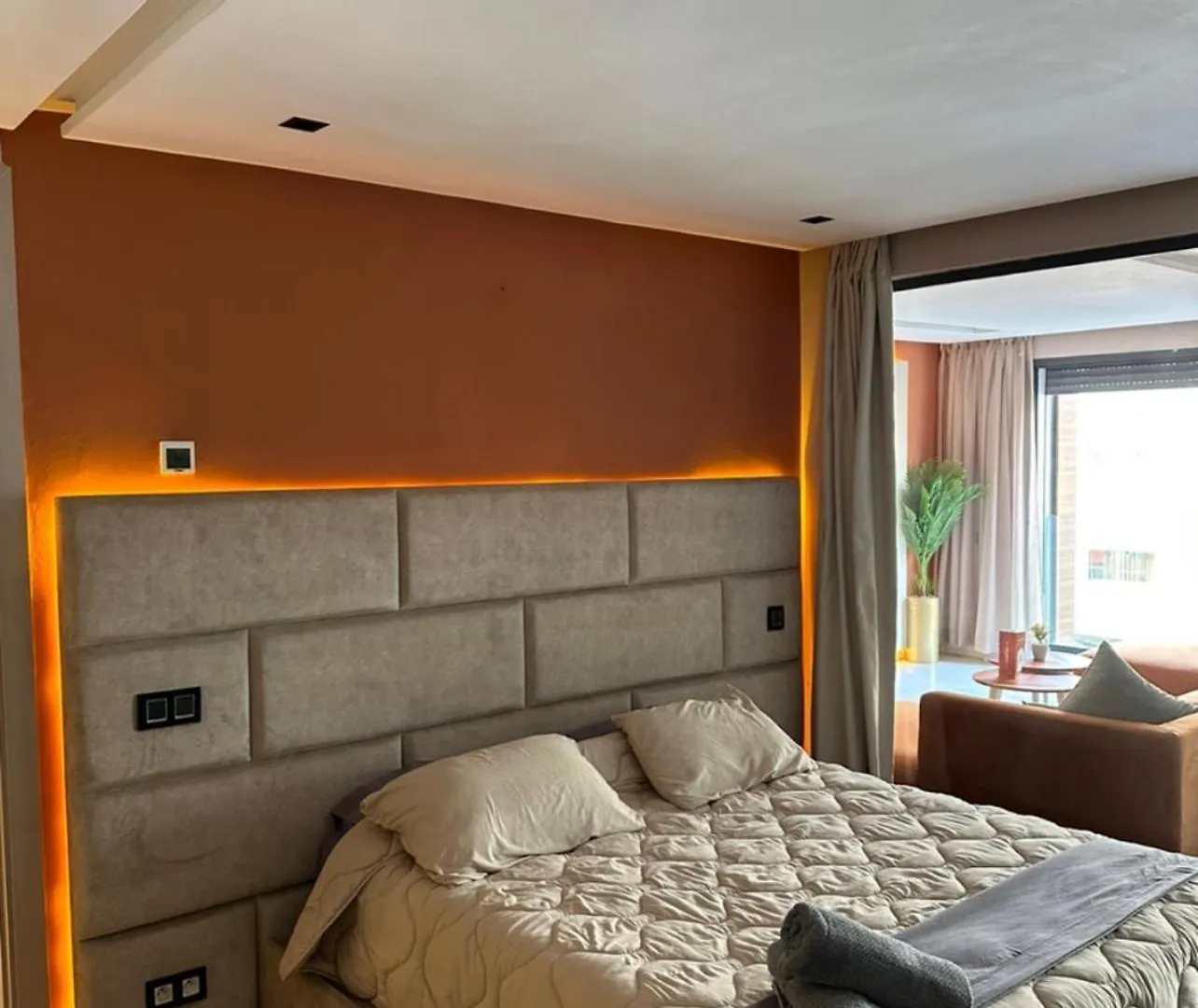 Estay Casablanca 0*,  Morocco